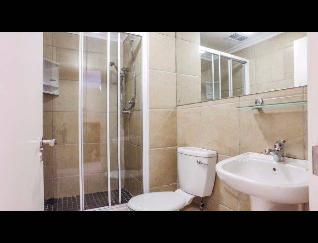 1 BEDROOM APARTMENT FOR SALE IN UMHLANGA RIDGE